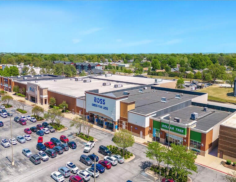 Primary Photo Of 475-559 N 46th St, Rogers Unknown For Lease