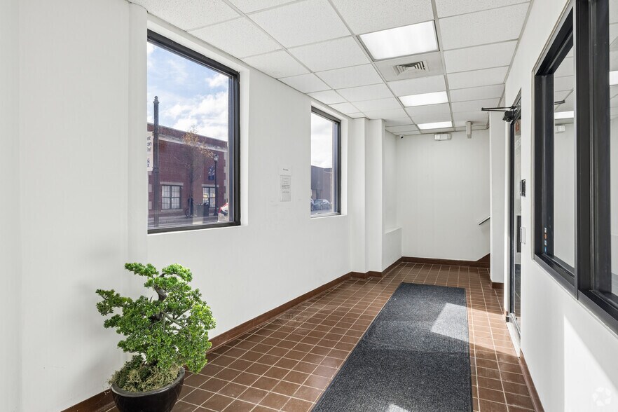 More Photos Of 131 Main St, Hackensack Office For Lease
