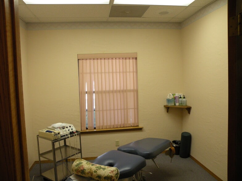 More Photos Of 235 E Clark Ave, Orcutt Office For Lease