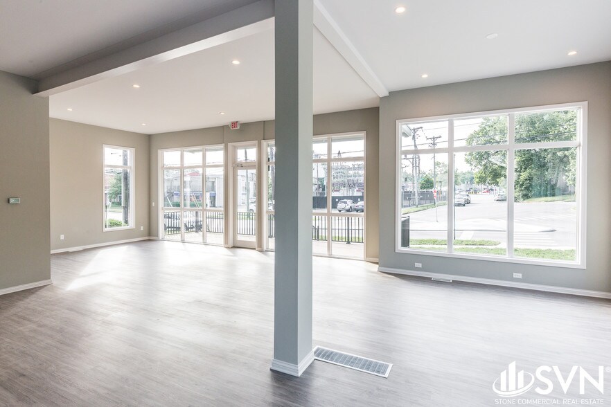 More Photos Of 451 S Ashland Ave, Lexington Storefront Retail Residential For Sale