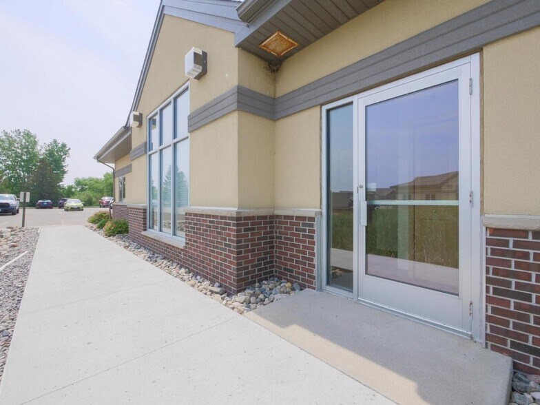 More Photos Of 510 22nd Ave, Alexandria Office For Sale