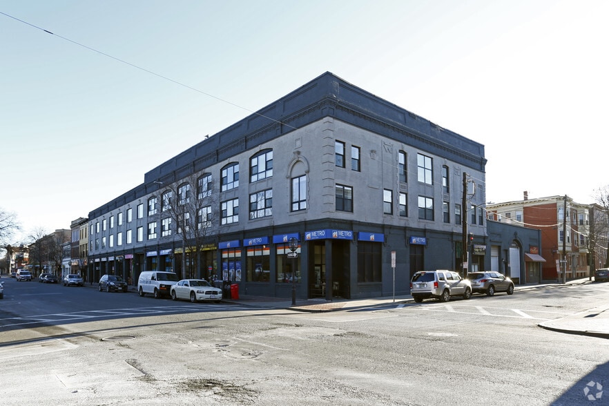More Photos Of 361-385 Broadway, Chelsea Apartments For Lease