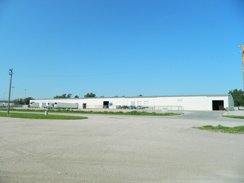 Primary Photo Of 505-515 S Main St, Fremont Warehouse For Lease