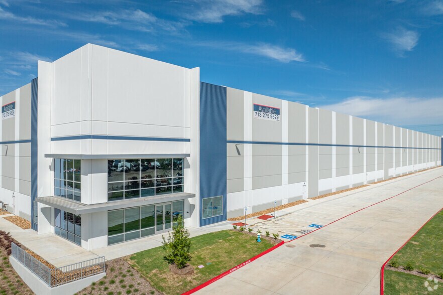 Primary Photo Of 12045 Wallisville Rd, Houston Distribution For Lease