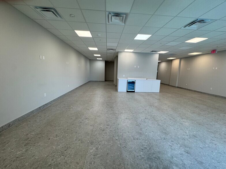 More Photos Of 2820 NE 214th St, Aventura Loft Creative Space For Sale