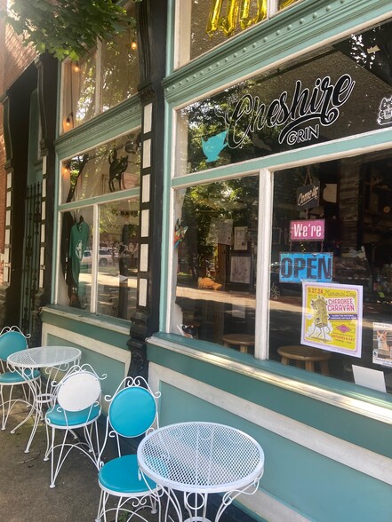 More Photos Of 1926 Cherokee St, Saint Louis Storefront Retail Residential For Sale