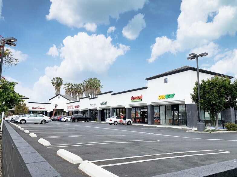 More Photos Of 3933 W Rosecrans Ave, Hawthorne General Retail For Lease