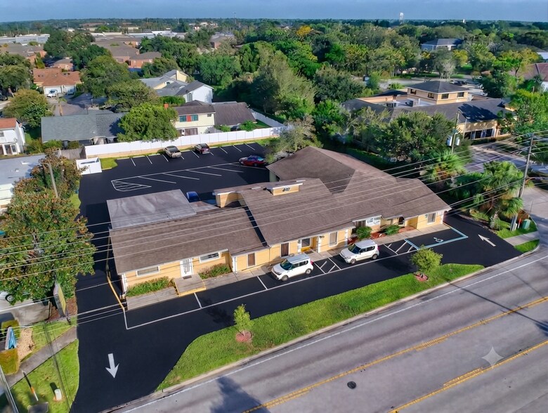 Primary Photo Of 407 Lake Howell Rd, Maitland Medical For Sale