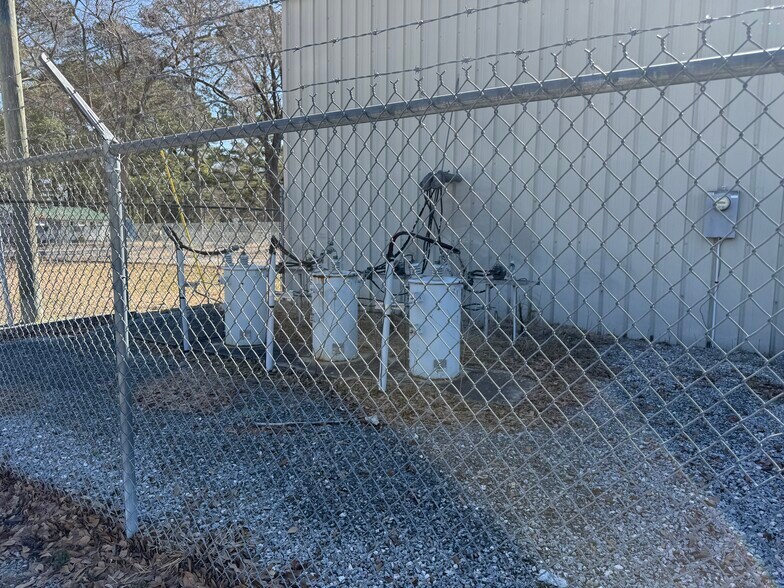 More Photos Of 312 E 9th St, Scotland Neck Industrial For Lease