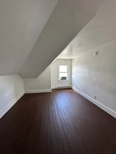 More Photos Of 214-216 W Ridge St, Lansford Apartments For Sale