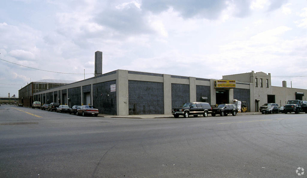 Primary Photo Of 529 Worthen St, Bronx Manufacturing For Lease