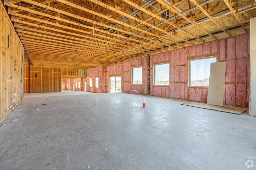 More Photos Of 250 Gerault Rd, Flower Mound Medical For Sale