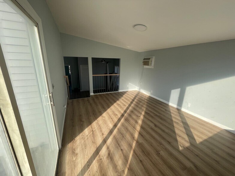 More Photos Of 42 Lester St, Wallington Apartments For Sale