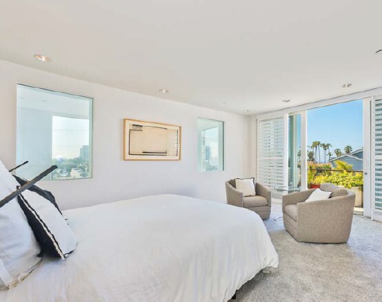 More Photos Of 2224 Main St, Santa Monica Office Residential For Sale