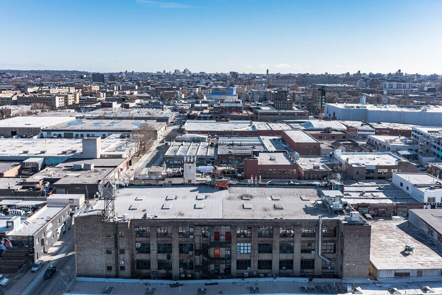 More Photos Of 195 Morgan Ave, Brooklyn Loft Creative Space For Lease