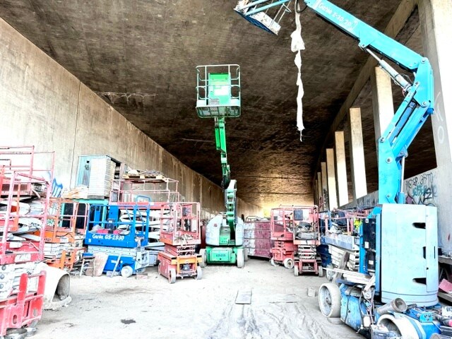 More Photos Of 3001 Delay Dr, Los Angeles Land For Lease