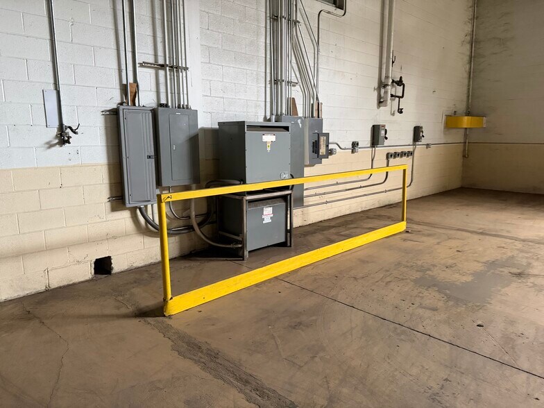 More Photos Of 2636 S Work St, Falconer Manufacturing For Lease