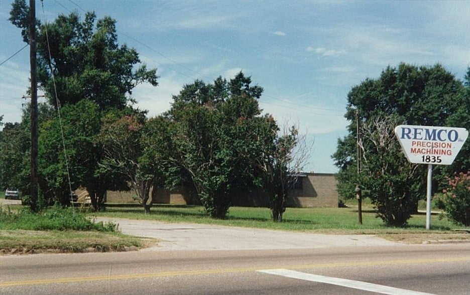 More Photos Of 1765 Claiborne Ave, Shreveport Warehouse For Lease