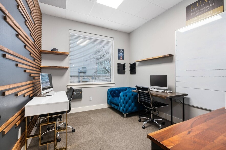 More Photos Of 14547 Lake Business Dr, Conroe Loft Creative Space For Sale