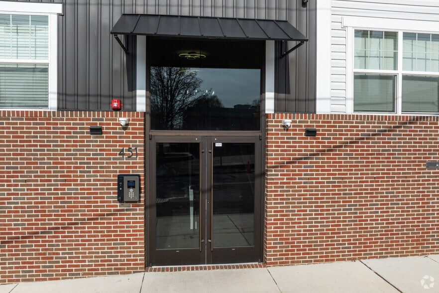 More Photos Of 451 Rhawn St, Philadelphia Apartments For Lease