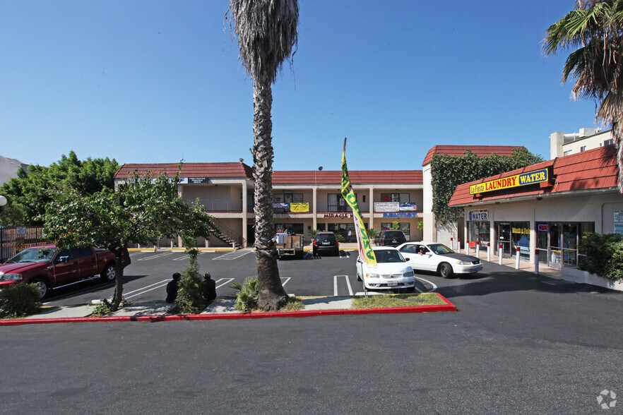 More Photos Of 521-545 S Alvarado St, Los Angeles Storefront Retail Office For Lease