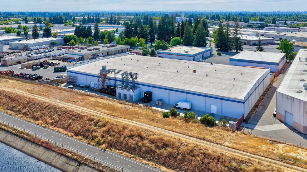 More Photos Of 2587 Mercantile Dr, Rancho Cordova Warehouse For Lease