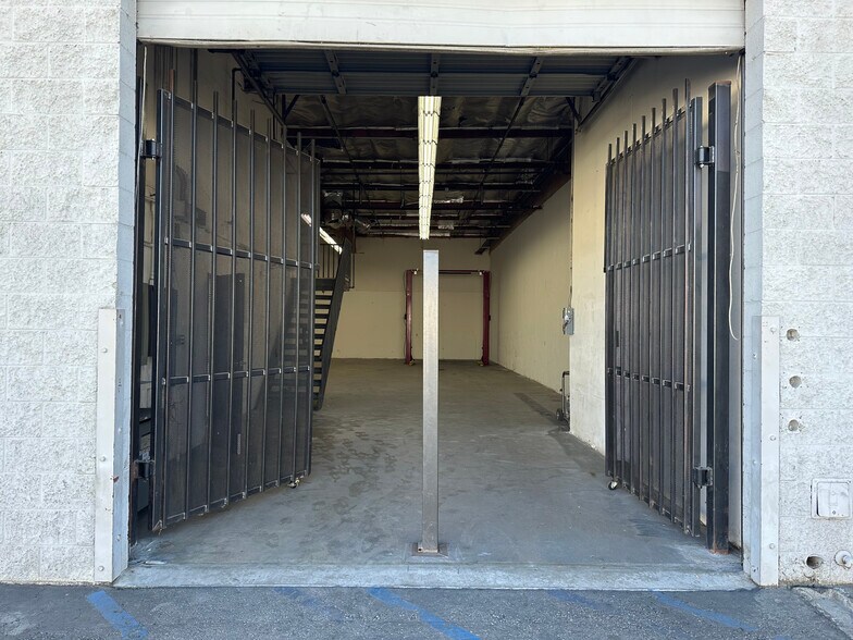 More Photos Of 8000-8010 Wheatland Ave, Sun Valley Manufacturing For Sale
