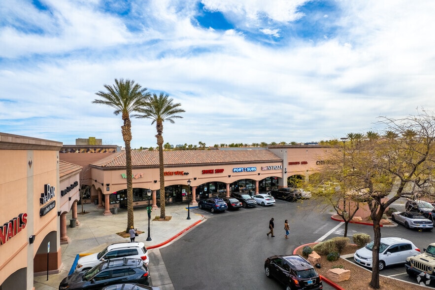 More Photos Of 1910 Village Center Cir, Las Vegas Freestanding For Lease