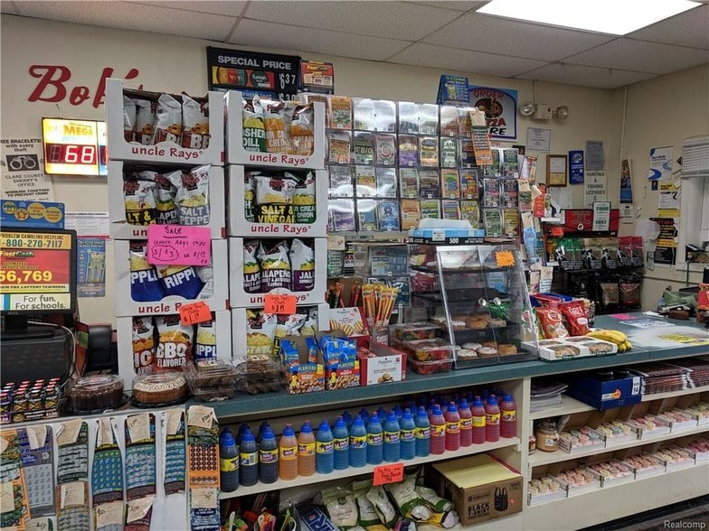 More Photos Of 4012 N Clare Ave, Harrison Convenience Store For Sale