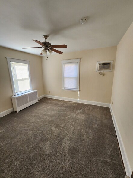 More Photos Of 4601 Leeds Ave, Baltimore Storefront Retail Office For Sale