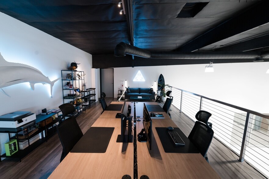 More Photos Of 1118 S Santa Fe Ave, Los Angeles Warehouse For Lease