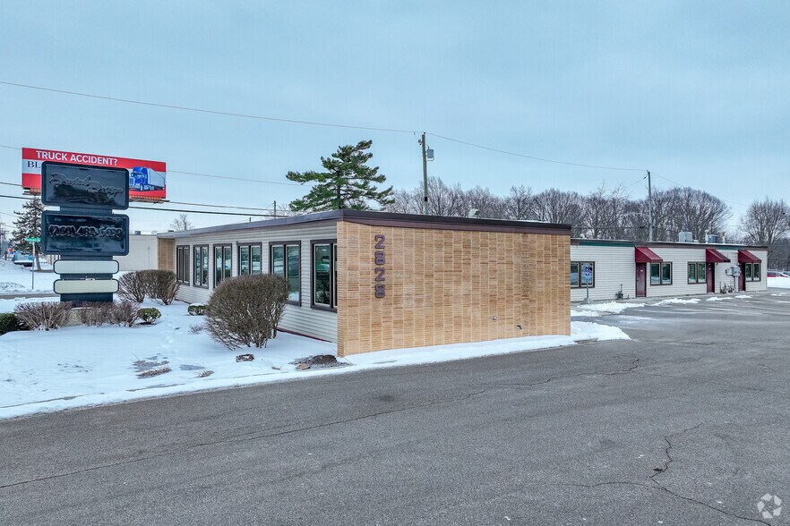 More Photos Of 2828 E State Blvd, Fort Wayne Medical For Sale