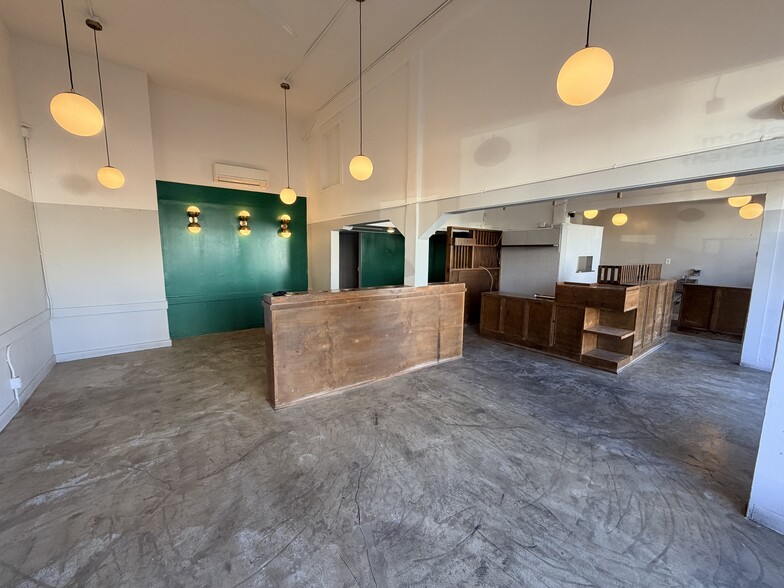 More Photos Of 251 N Larchmont Blvd, Los Angeles Office For Lease