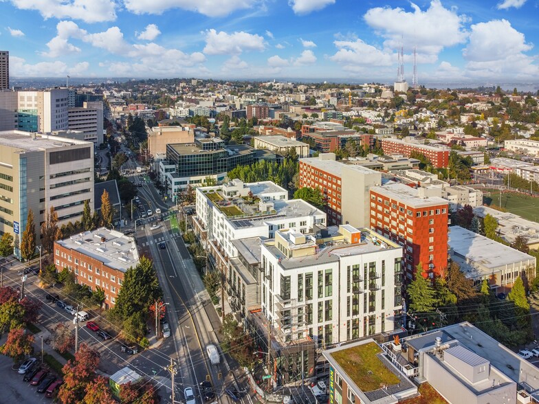 Primary Photo Of 500 Broadway, Seattle Apartments For Lease