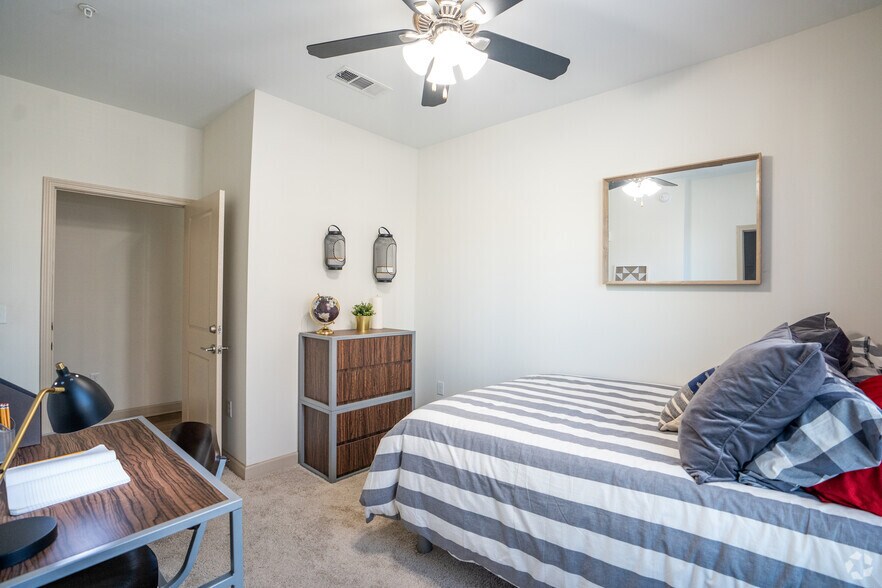 More Photos Of 2330 Jack Warner Pkwy, Tuscaloosa Apartments For Sale