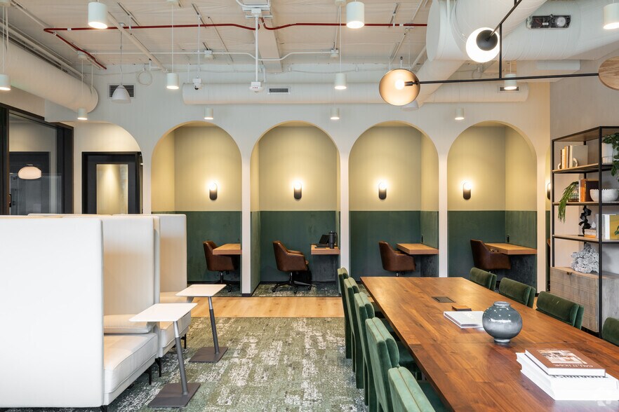 More Photos Of 23465 Civic Center Way, Malibu Office For Lease