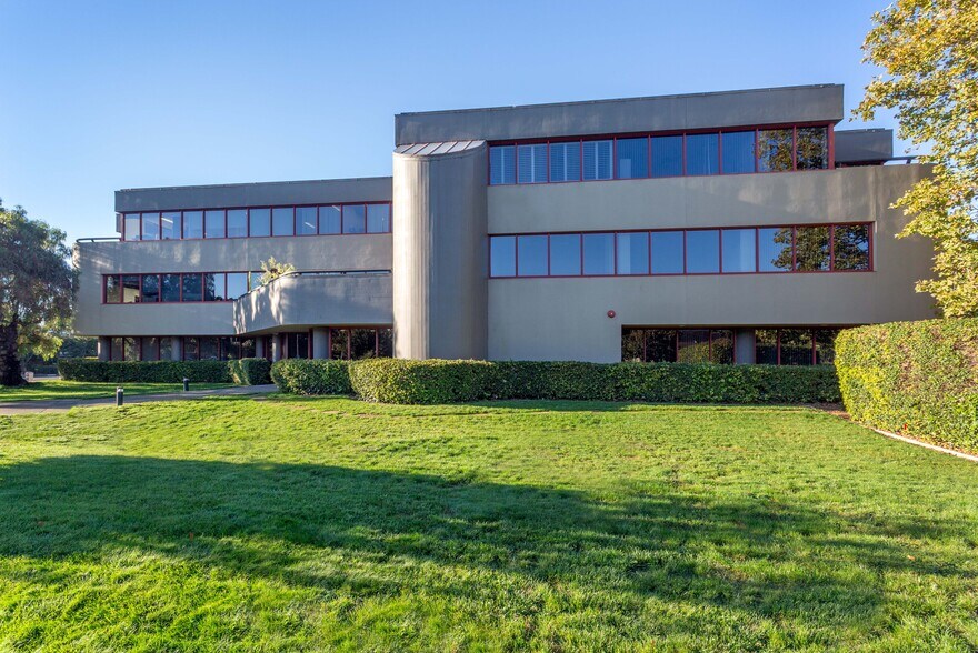 More Photos Of 1701 Novato Blvd, Novato Office For Sale