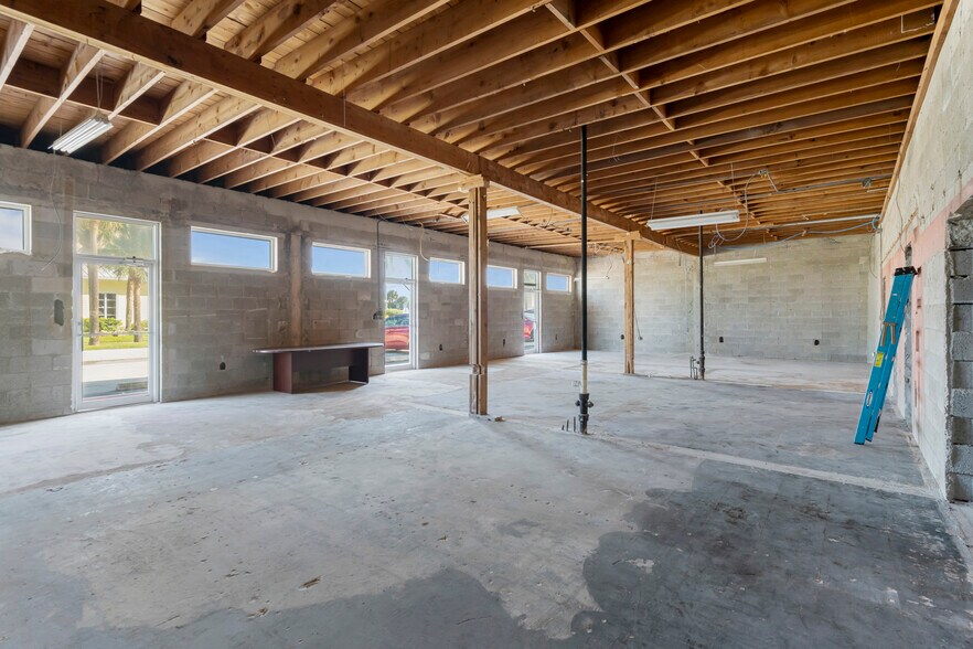 More Photos Of 1324 Highway A1A, Satellite Beach Freestanding For Sale