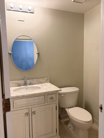 More Photos Of 46 State St, Charleston Office Residential For Lease