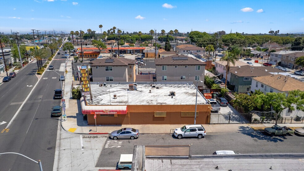 More Photos Of 10236 Long Beach Blvd, Lynwood Supermarket For Sale