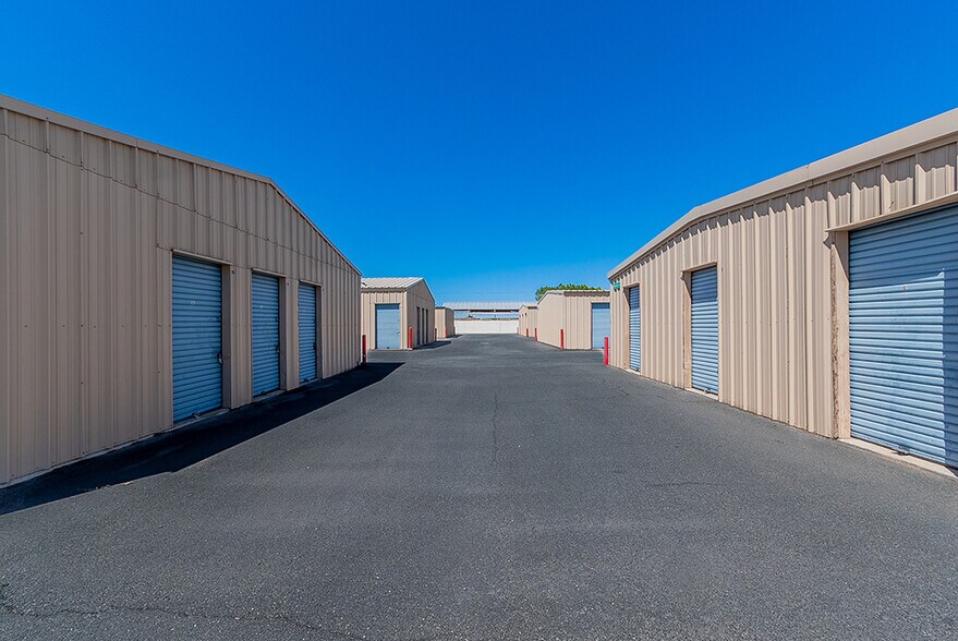More Photos Of 10264 N Frontage Rd, Yuma Self Storage For Sale