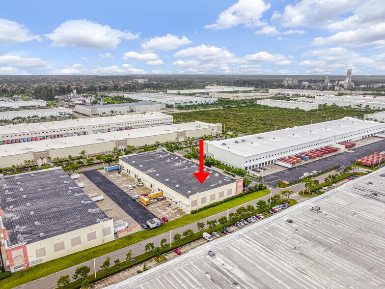 More Photos Of 2020 NW 129th Ave, Miami Warehouse For Lease
