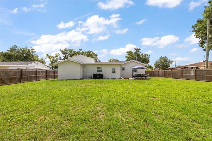 More Photos Of 2306 Cheryl Rd, Largo Service For Sale