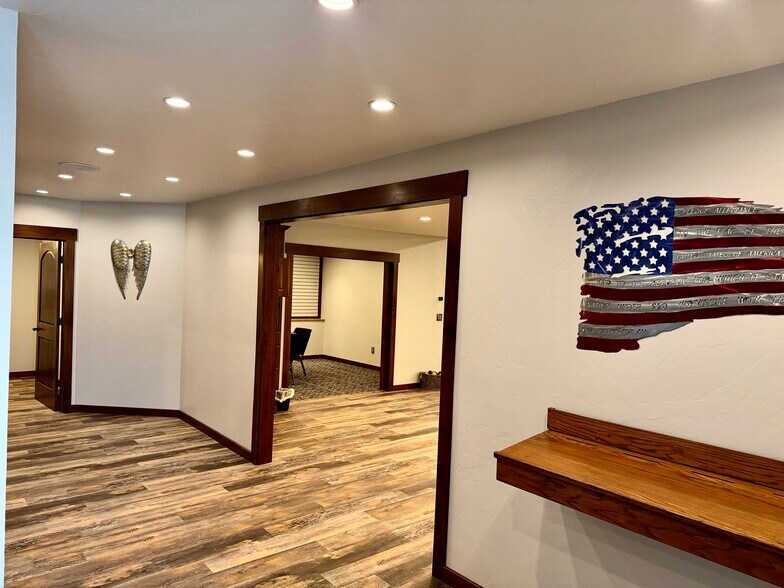 More Photos Of 311 12th St, Chinook Specialty For Sale