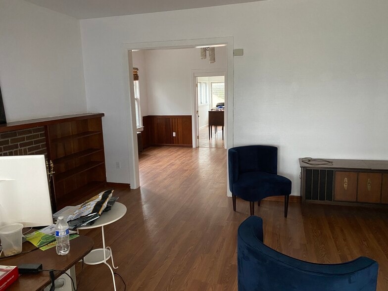 More Photos Of 9066 Baltimore Ave, College Park Storefront Retail Residential For Lease