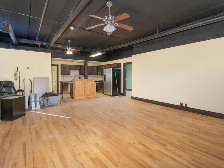 More Photos Of 1321 7th St S, Hopkins Manufacturing For Sale