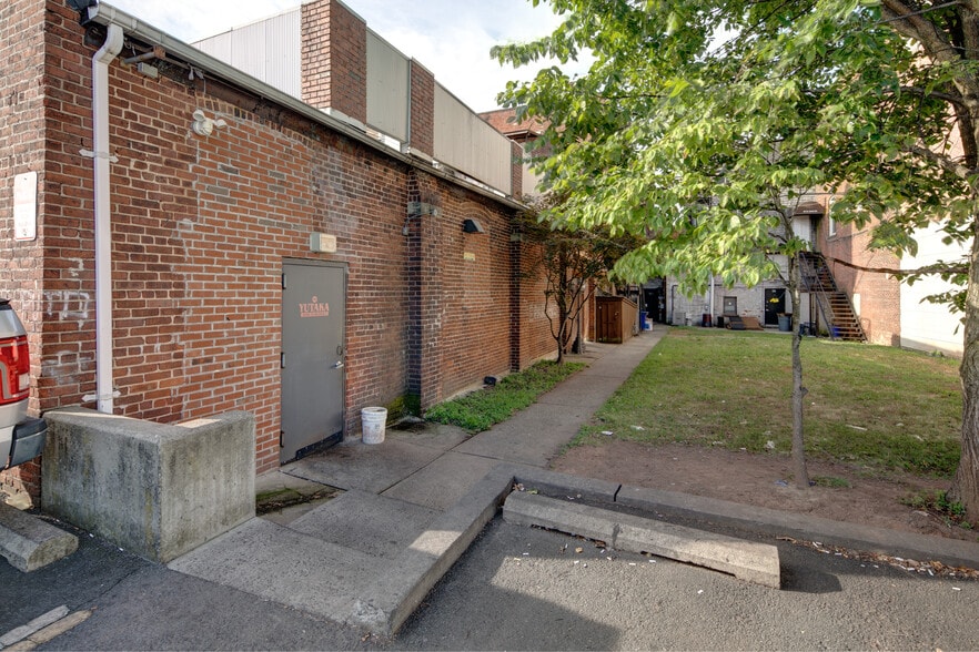 More Photos Of 88-92 West Main Street, Somerville Apartments For Sale