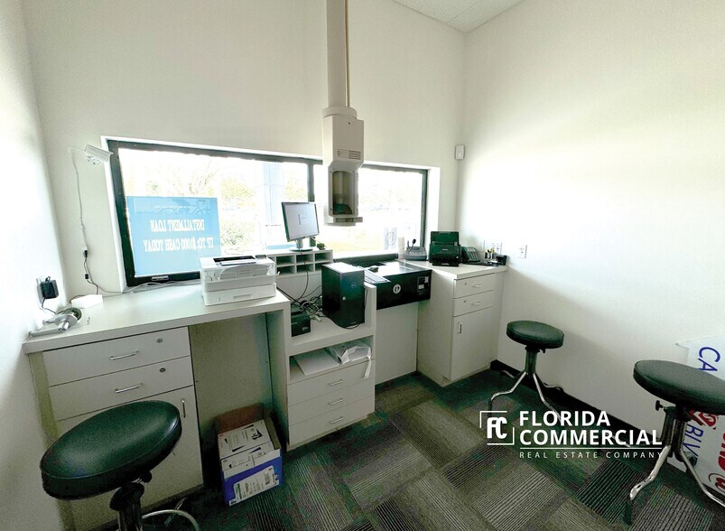 More Photos Of 10200 S US Highway 1, Port Saint Lucie General Retail For Sale