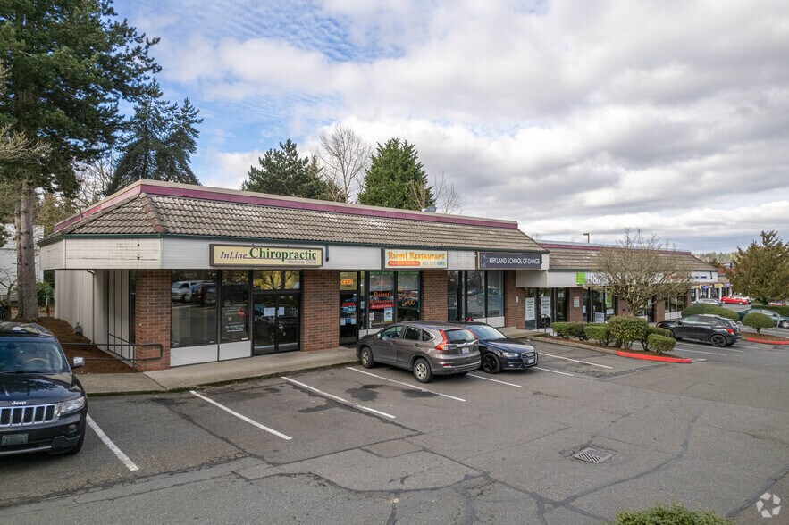 More Photos Of 11725-11747 124th St, Kirkland Freestanding For Lease