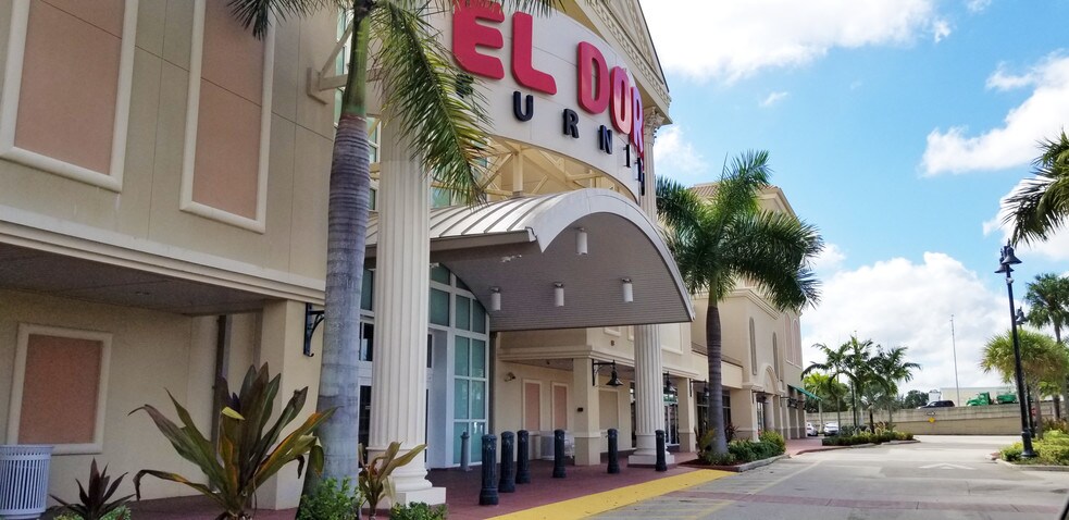 More Photos Of 4429 Cleveland Ave, Fort Myers Unknown For Lease